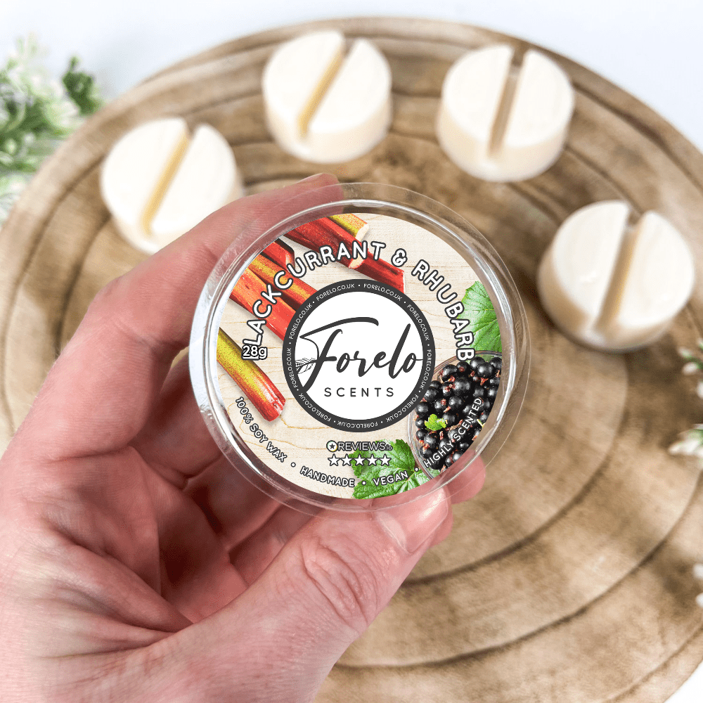 Blackcurrant & Rhubarb Soy Wax Melt – Sweet & Fruity Home Fragrance - Forelo Scents