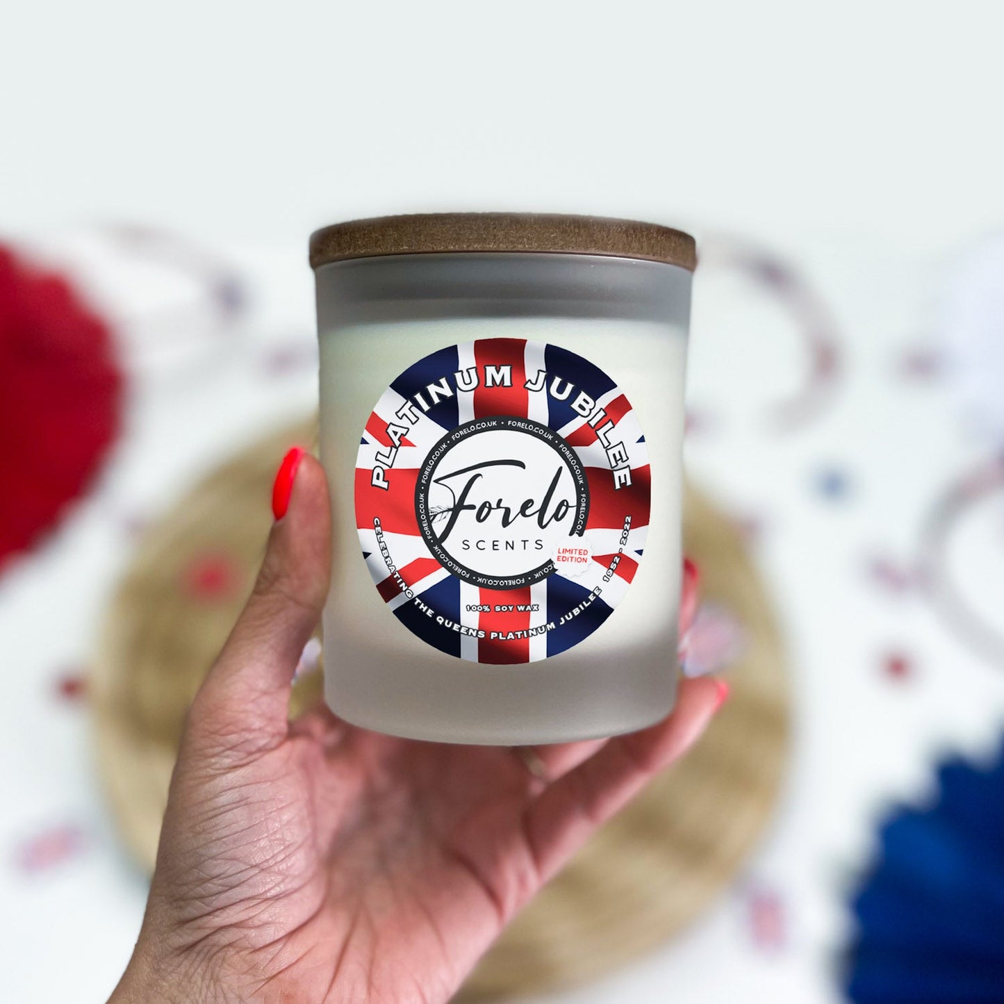 Platinum Jubilee Soy Candle – Luxury Hand-Poured Celebration Gift - Forelo Scents