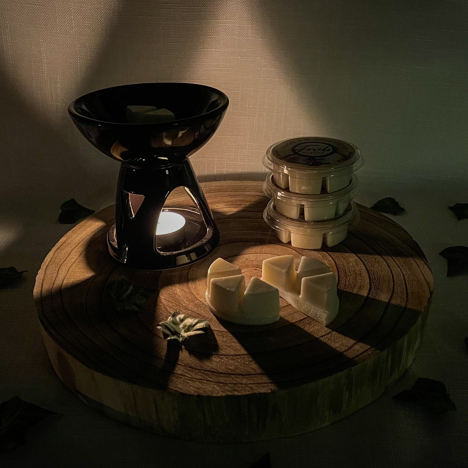 Deep Bowl Ceramic Burner & Wax Melt Bundle - Forelo Scents