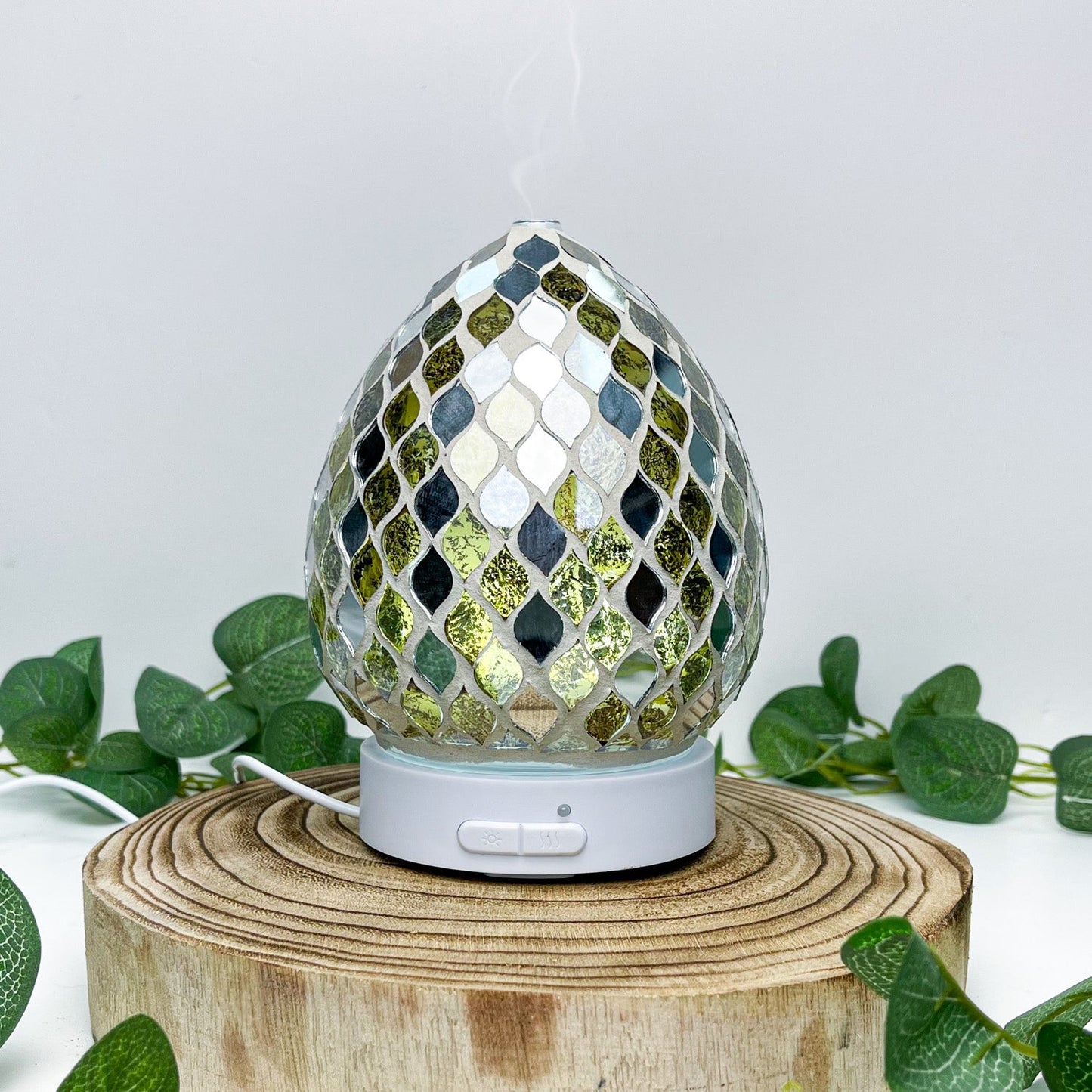Elegant Gold Mirror Oil Diffuser for Aromatherapy & Home Fragrance - Forelo Scents